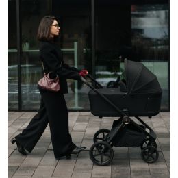 Venicci Claro2 Ultimate Bundle With Tiago 360 Car Seat & Isofix Base Noir